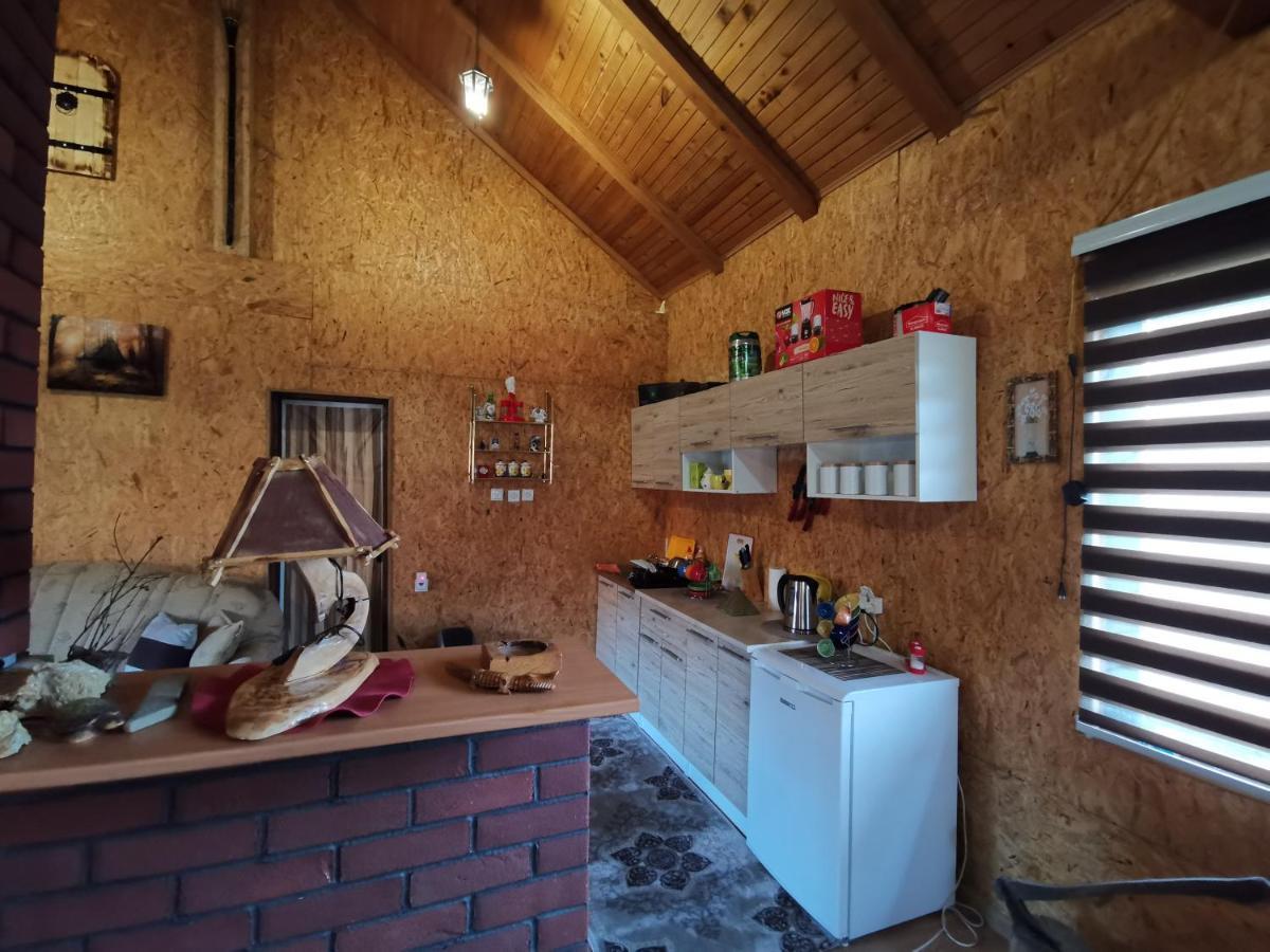 Forest Lodge On The Pyramid Visoko Exteriér fotografie